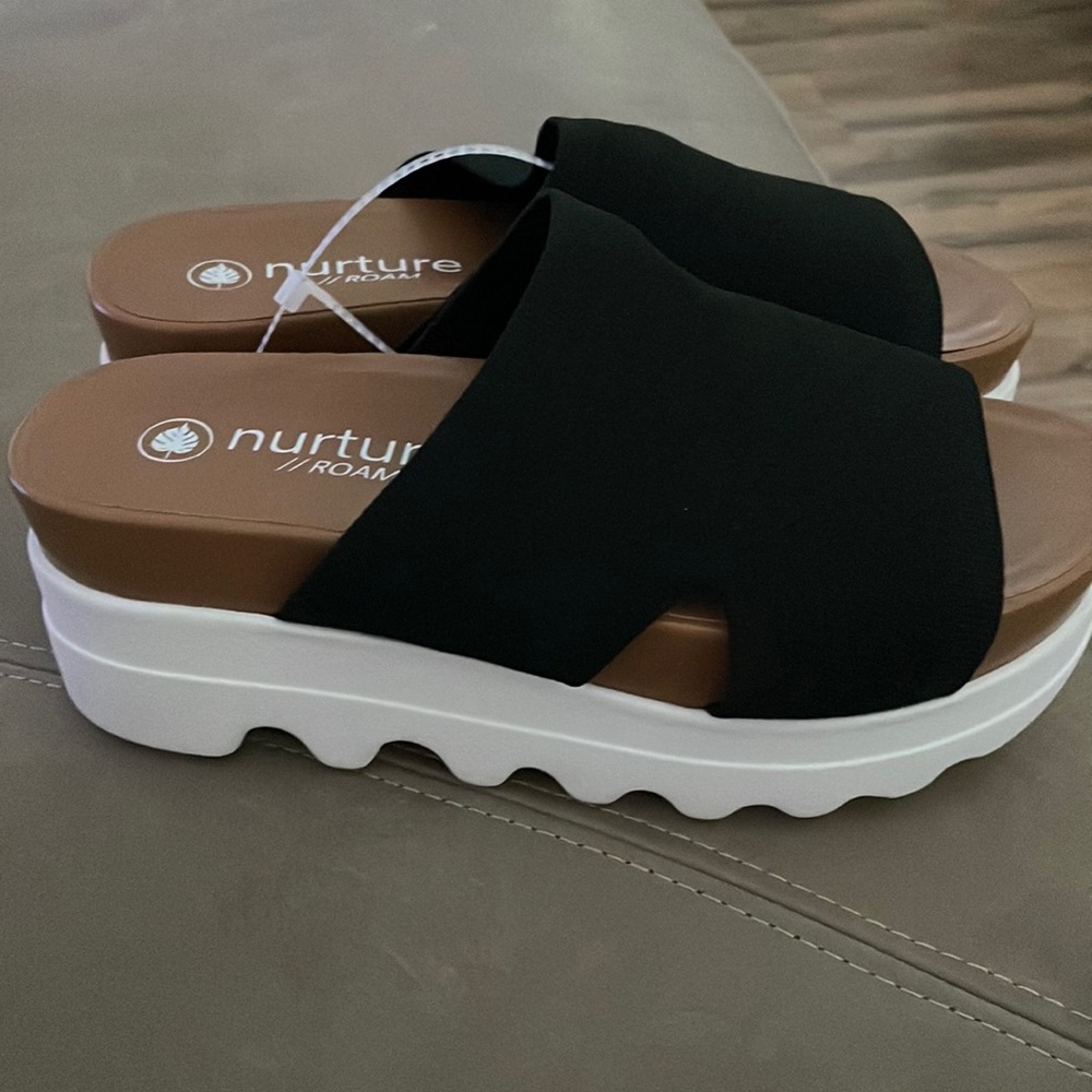 New Nurture black/white shoes, so comfy